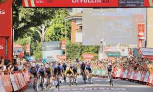 vuelta novara copertina