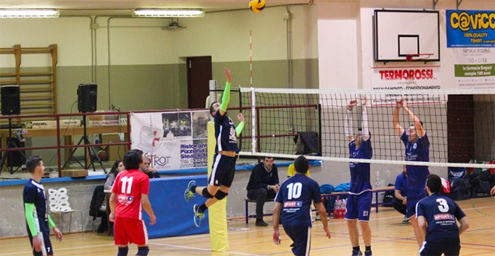 Volley, il Bistrot2mila8volley batte anche il Santhià. Sabato in casa arriva l' Arti Volley