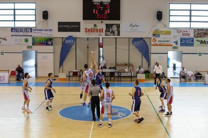 Barberi Valsesia Basket supera Trecate ed è in testa