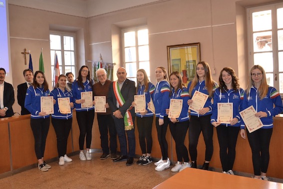 Borgomanero foto Twirling Santa Cristina