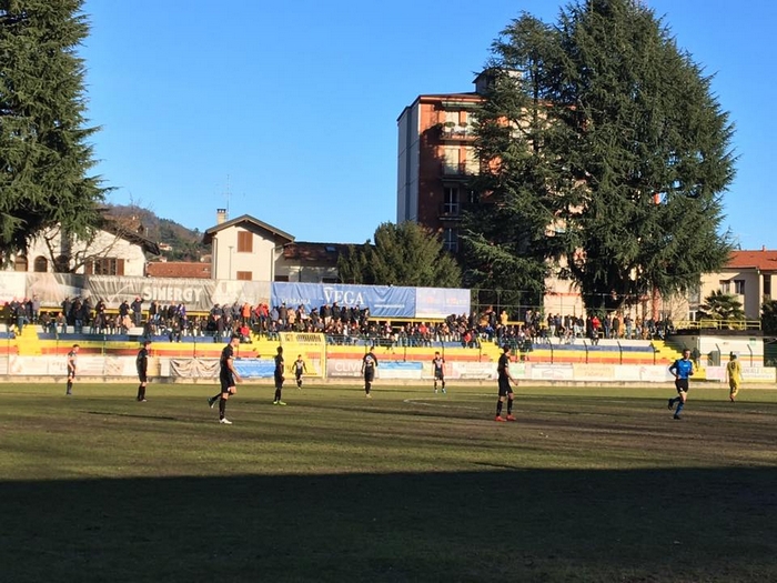 Verbania, pari all’ultimo assalto: il rigore di Pedrabissi aggancia il Savona (2-2)