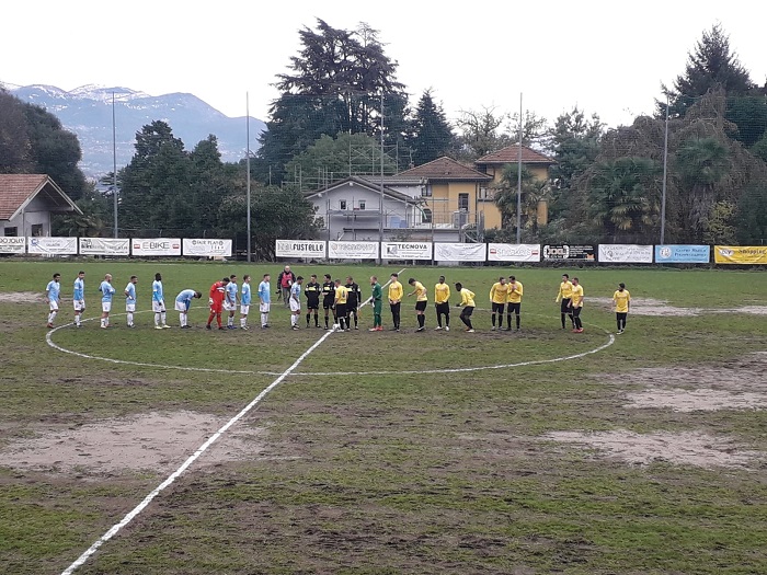 Terza sconfitta consecutiva per lo Stresa che paga a caro prezzo gli errori